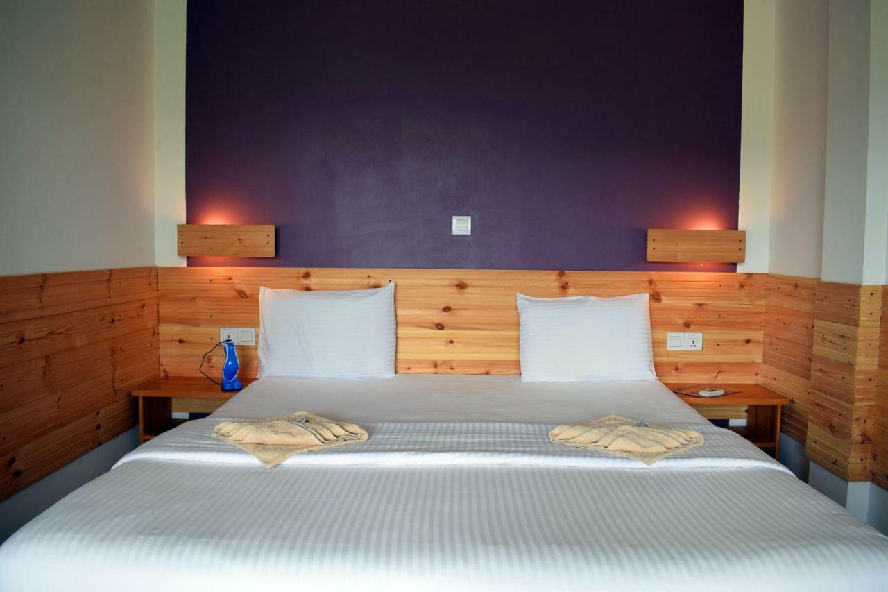 The Chillout Ella Bed and Breakfast Eksteriør billede
